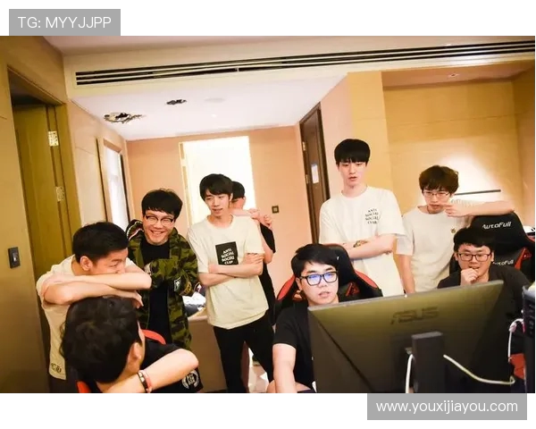 以WE电子竞技俱乐部为核心解析中国电竞产业成长路径与品牌构建 以WE电子竞技俱乐部为核心解析中国电竞产业成长路径与品牌构建